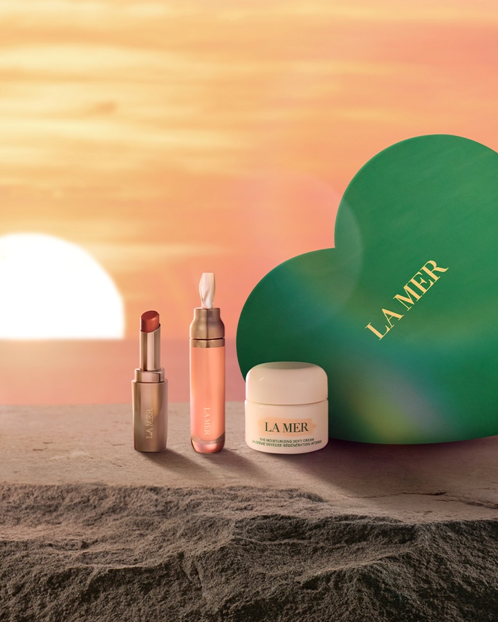 The Soft Glow Essentials Set