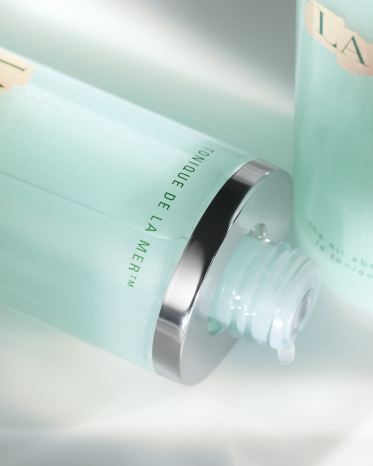 The Cleansing Micellar Water: Waterproof Makeup Remover | La Mer